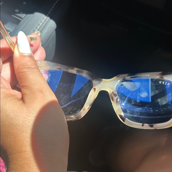 DIFF Eyewear Stylish Tortoiseshell Glasses - Picture 7 of 9